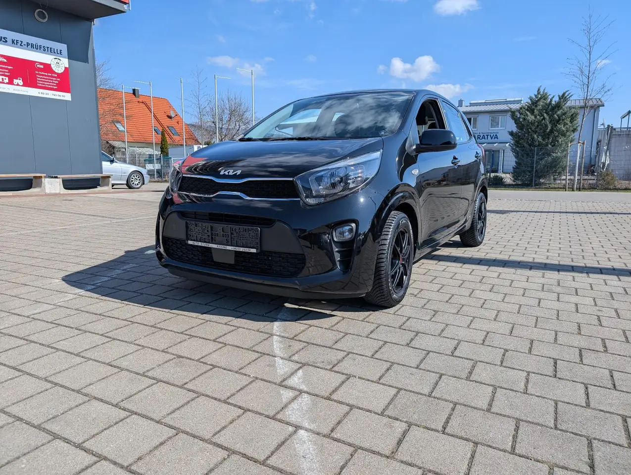 Kia Picanto Edition 7 — Kissing