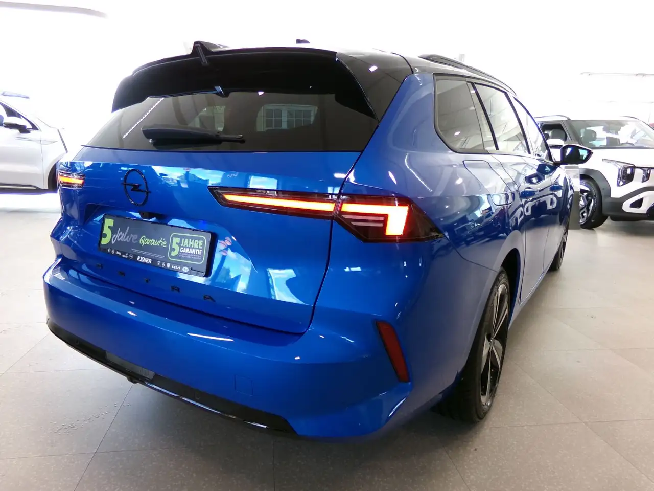 Opel Astra L Sports Tourer 1.2 Turbo GS ACC+LED+SHZ — Vehicle gallery 12