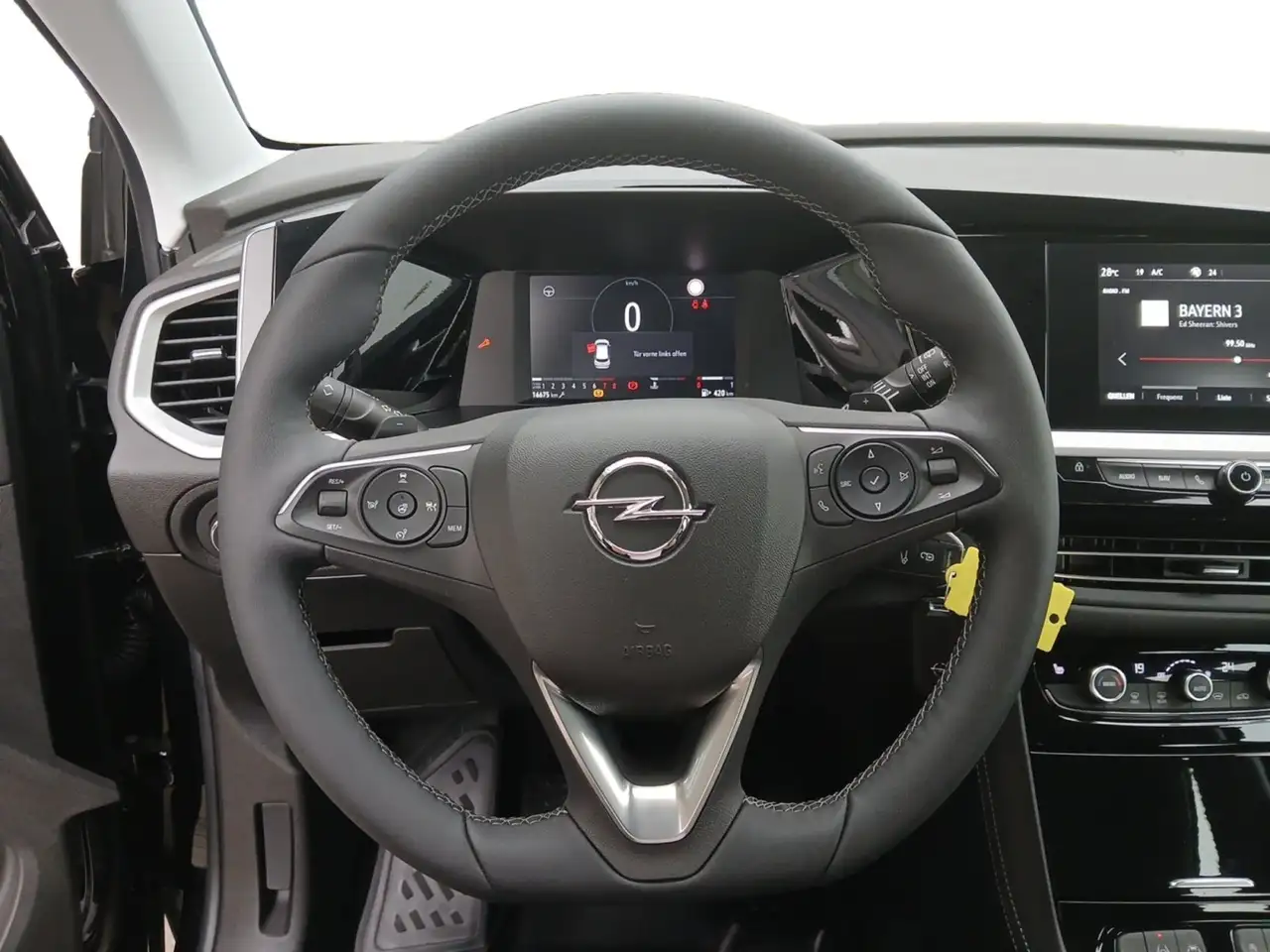 Opel Grandland ENJOY Anhängerkupplung, Rückfahrkamera — معرض صور السيارة 14