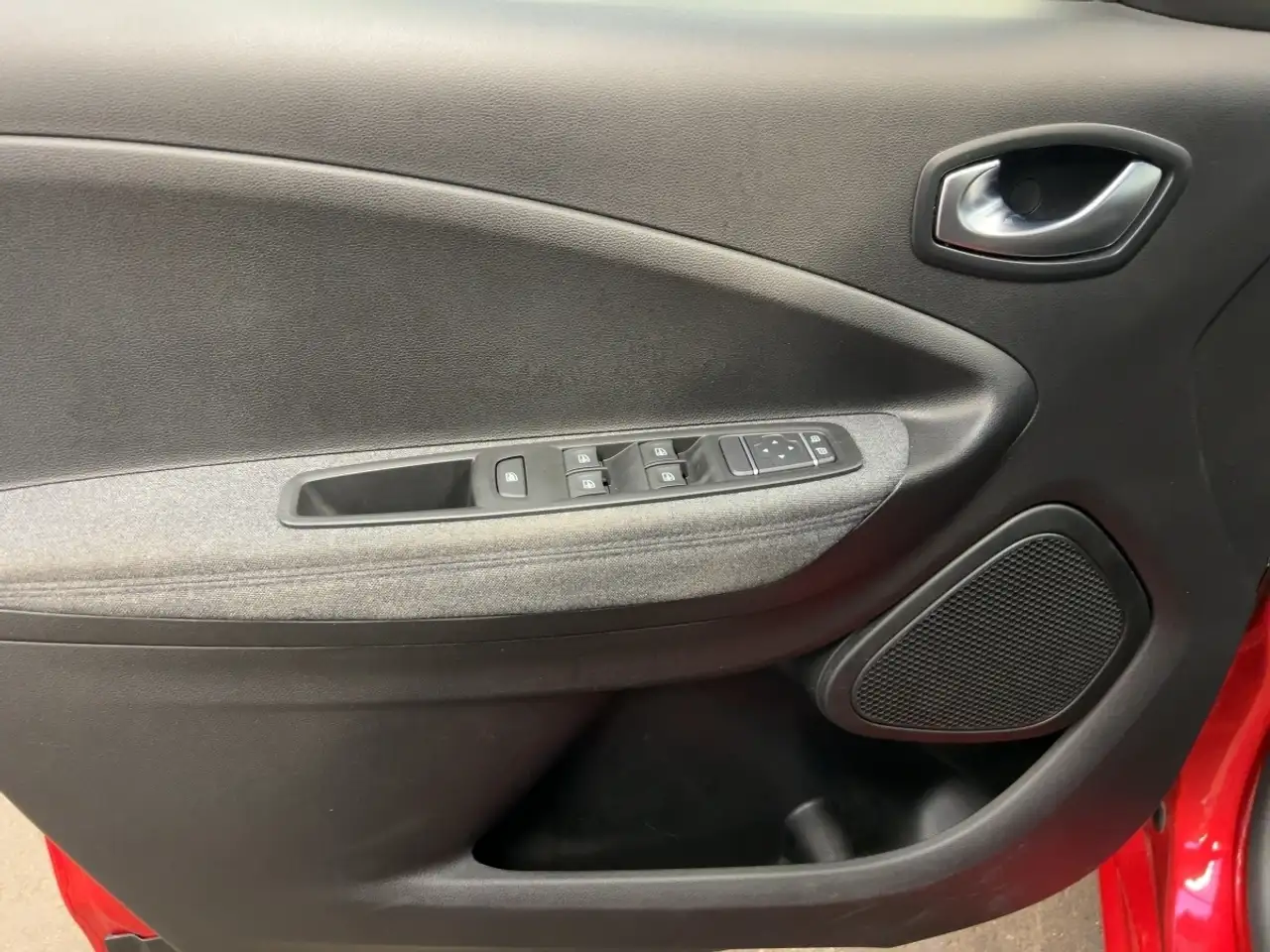 Renault ZOE R135 Z.E.50 EVOLUTION — Galerie du véhicule 16