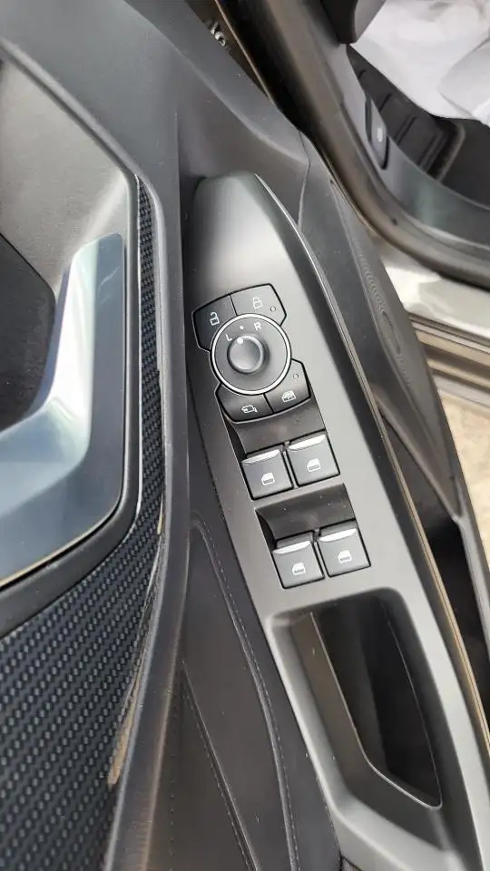 Ford Focus ST-Line — Galería del vehículo 10