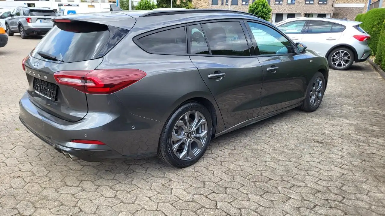 Ford Focus ST-Line — Galería del vehículo 6