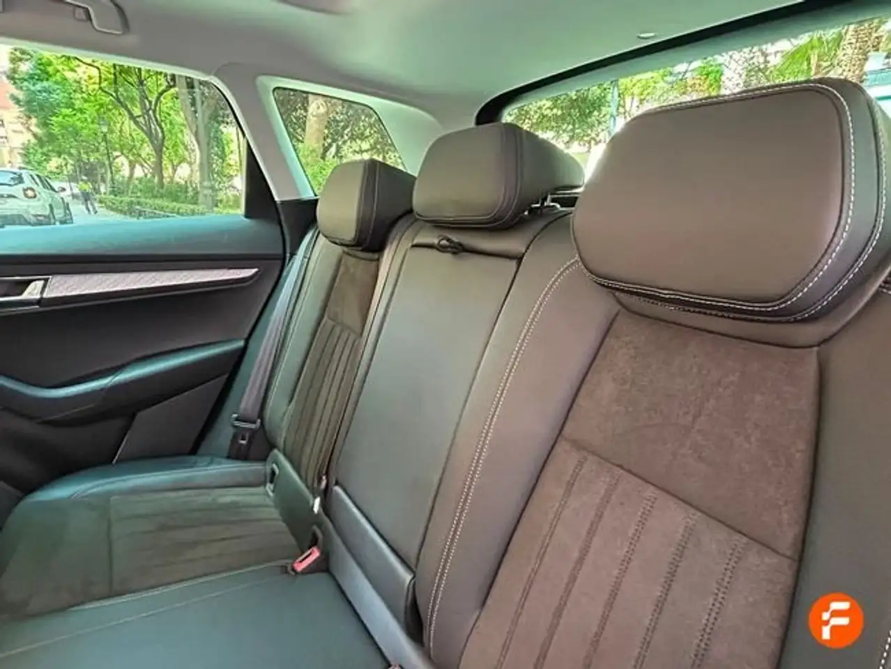 Skoda Karoq 1.5 TSI Selection ACT DSG 110KW — Vehicle gallery 7