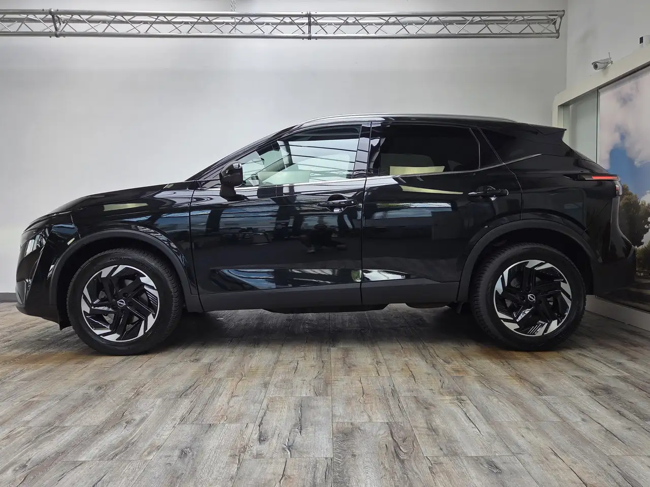 Nissan Qashqai 1.3 MHEV N-Connecta 360° Navi LED HeadUp — معرض صور السيارة 3