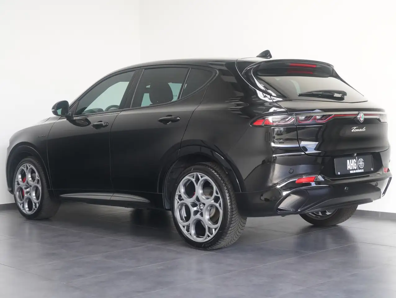 Alfa Romeo Tonale 1.5 Mild Hybrid Veloce ACC/NAVI/PANO — Vehicle gallery 3