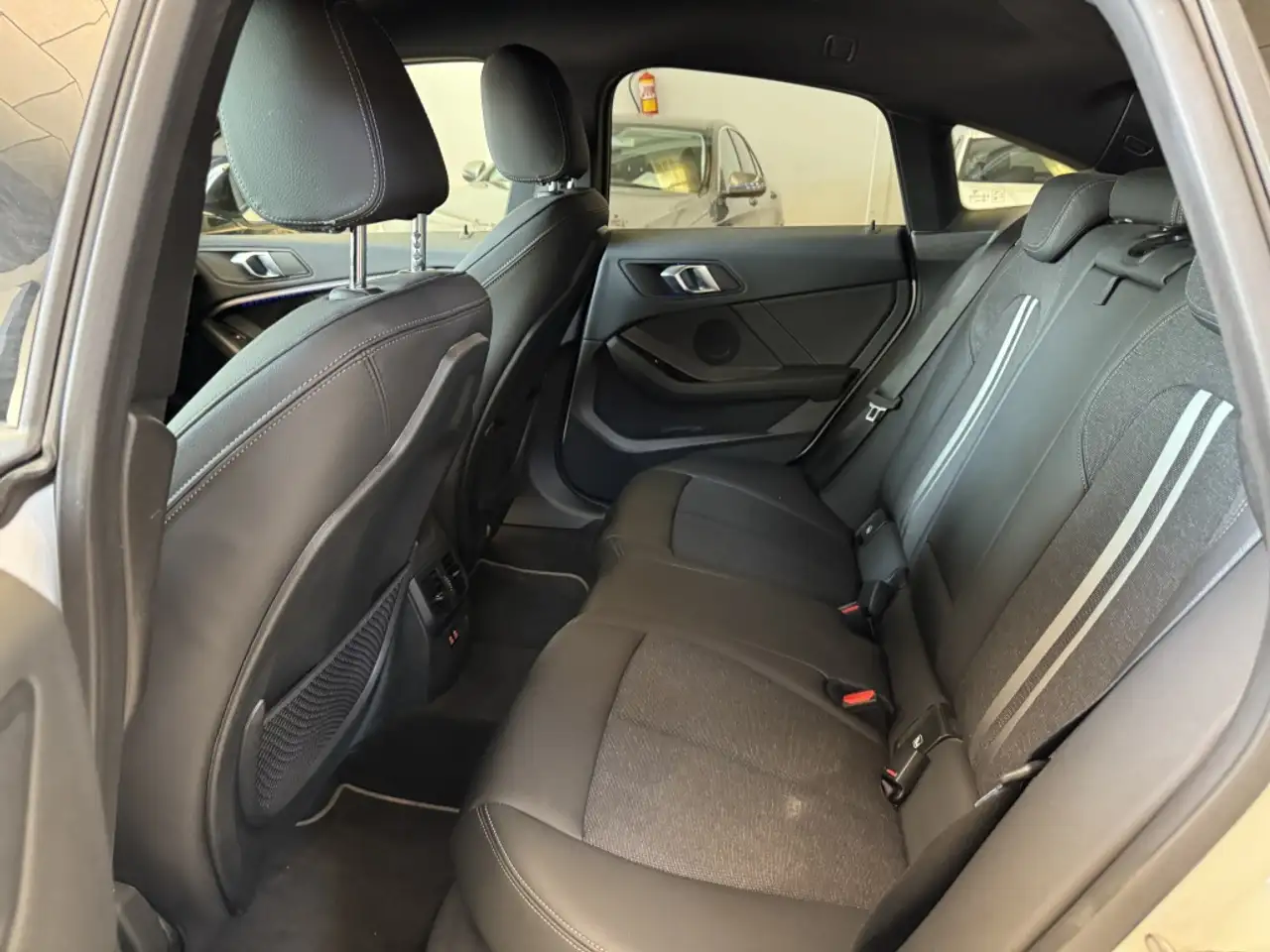 BMW 218 218dA Gran Coupé — Galería del vehículo 6