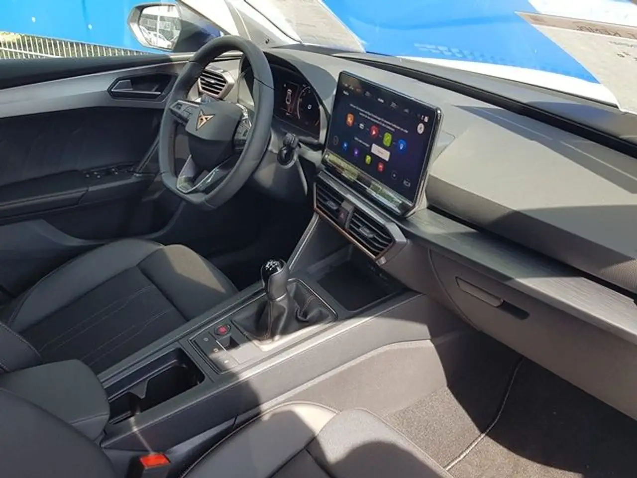 CUPRA Leon Sportstourer 1.5 TSI — معرض صور السيارة 12