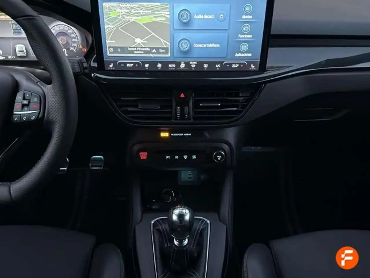 Ford Focus 2.3 Ecoboost ST Edition — Galería del vehículo 22