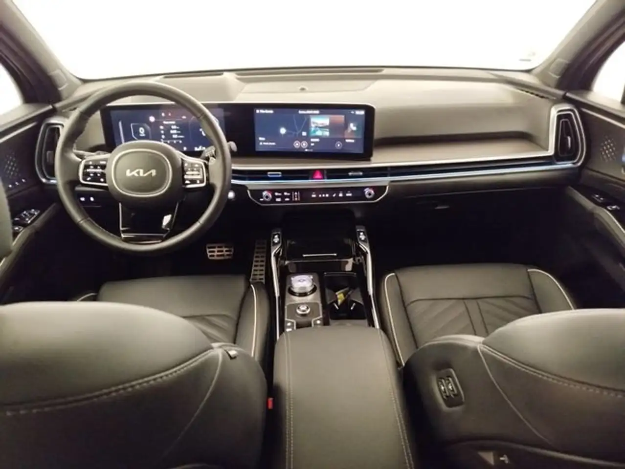 Kia Sorento 2.2CRDi Emotion 4x2 DCT — Vehicle gallery 9