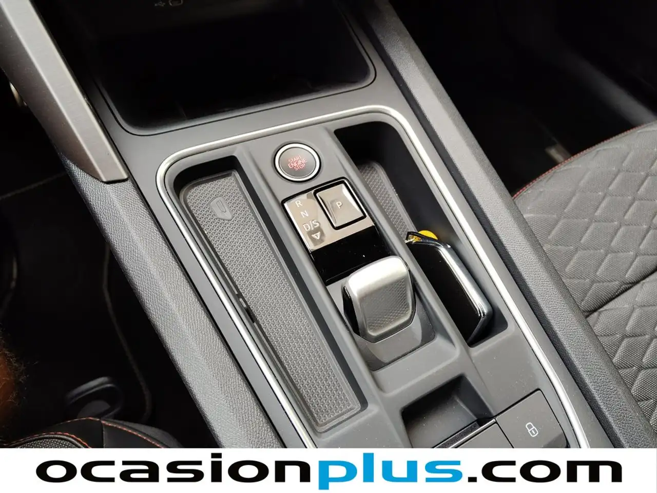 SEAT Leon 2.0TDI CR S&S FR XS DSG-7 150 — Galerie du véhicule 5