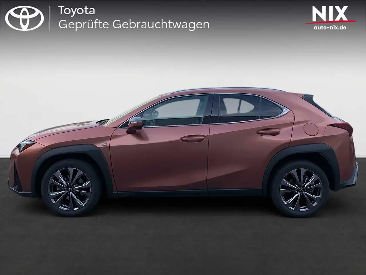 Lexus UX 300h F Sport Design WKR ORIGINAL LEXUS — Vehicle gallery 3