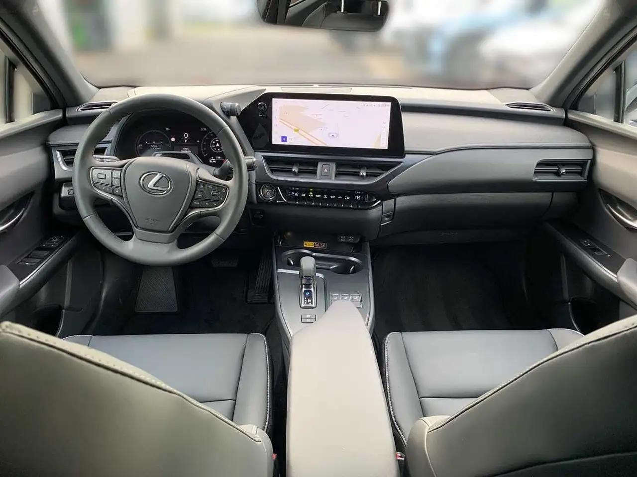 Lexus UX 300h F Sport Design WKR ORIGINAL LEXUS — Vehicle gallery 8