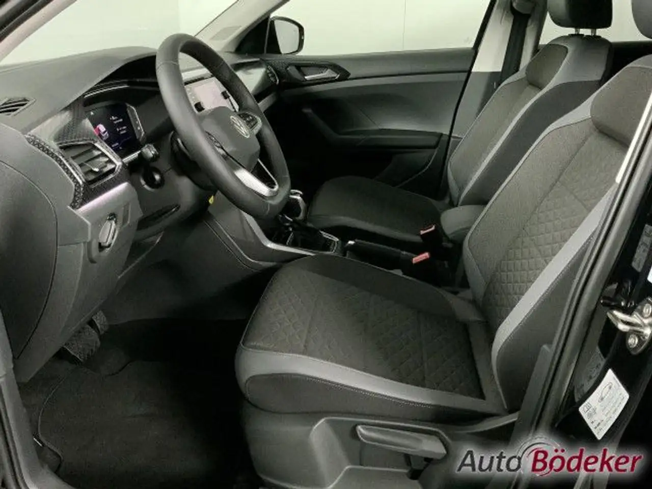 Volkswagen T-Cross 1.0 TSI DSG Style Bluetooth Navi LED Klima — Galerie du véhicule 3