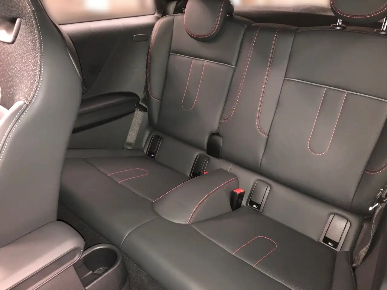 MINI Cooper S JCW*Panoramadach*DrivAss*ParkAss*HeadUp — معرض صور السيارة 11