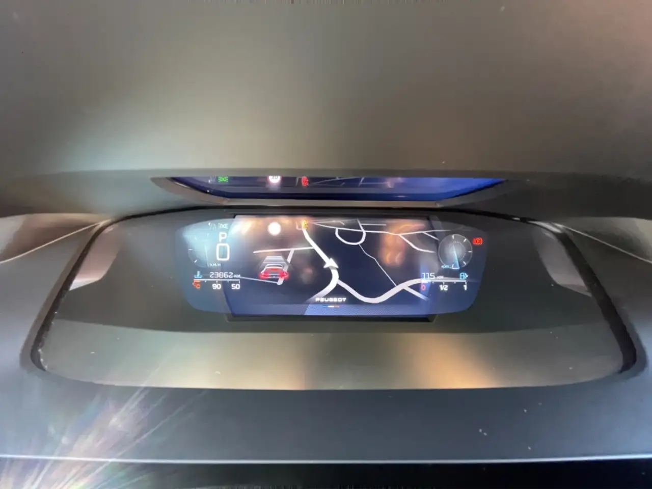 Peugeot 408 GT PT 130 EAT8 Navi Memory Sitze Nachtsichtass. 36 — Galerie du véhicule 15