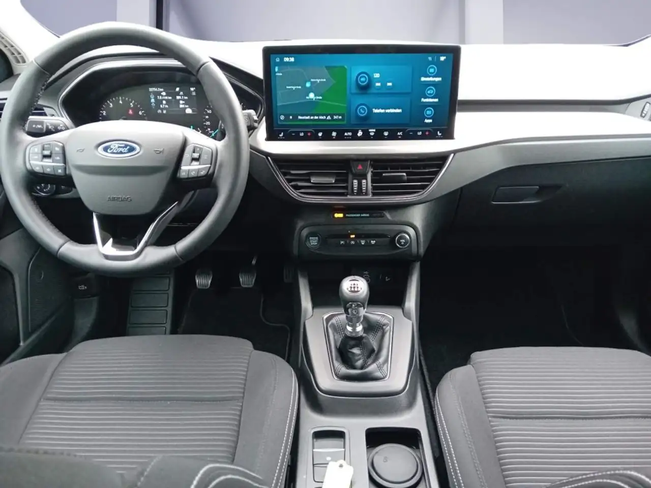 Ford Focus Turnier 1.0 MHEV TITANIUM *Kamera*ACC*el.Klappe* — Galería del vehículo 10
