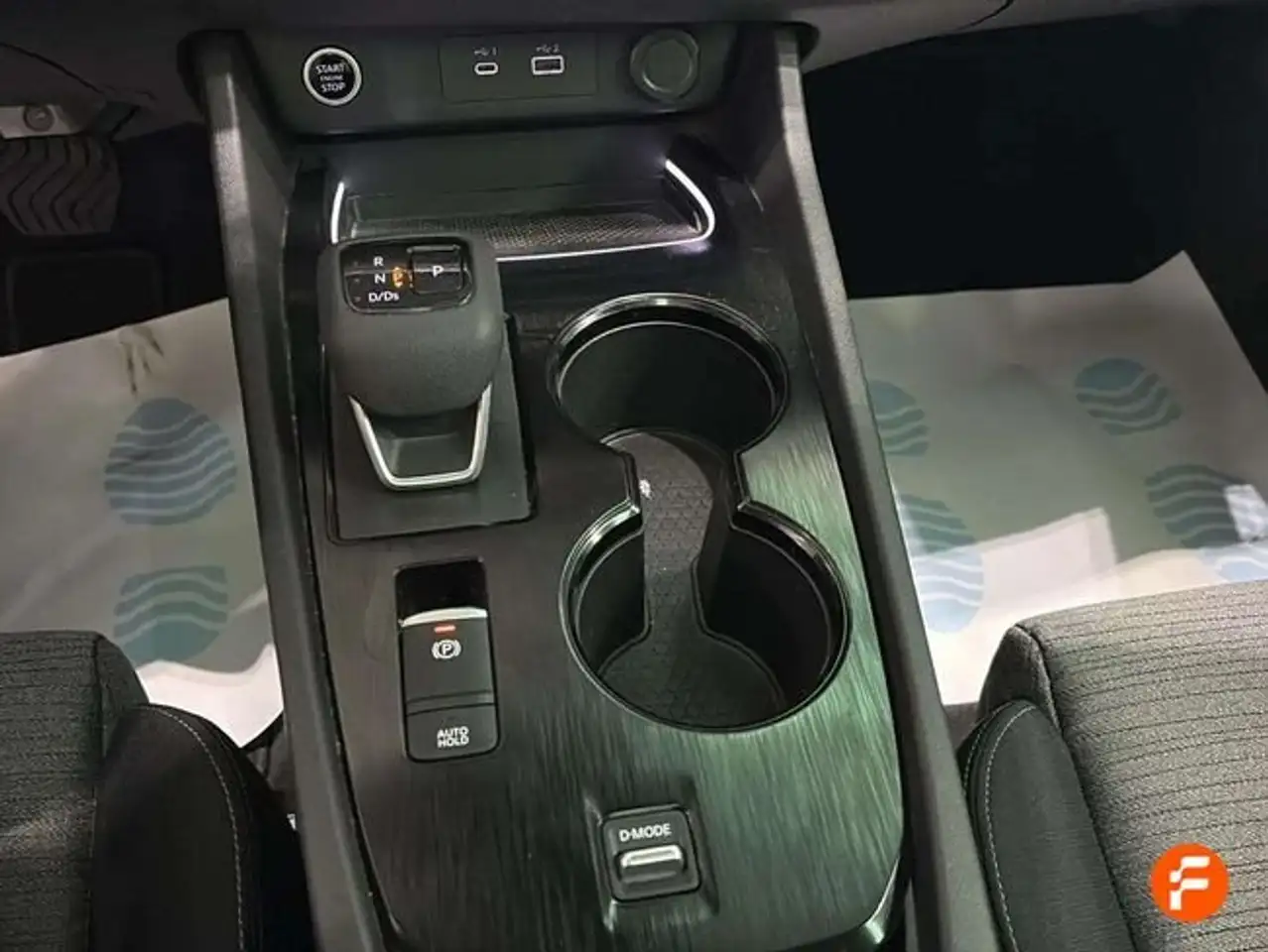 Nissan X-Trail 5pl 1.5T VC 120kW MHEV 4x2 N-Connecta — Vehicle gallery 13