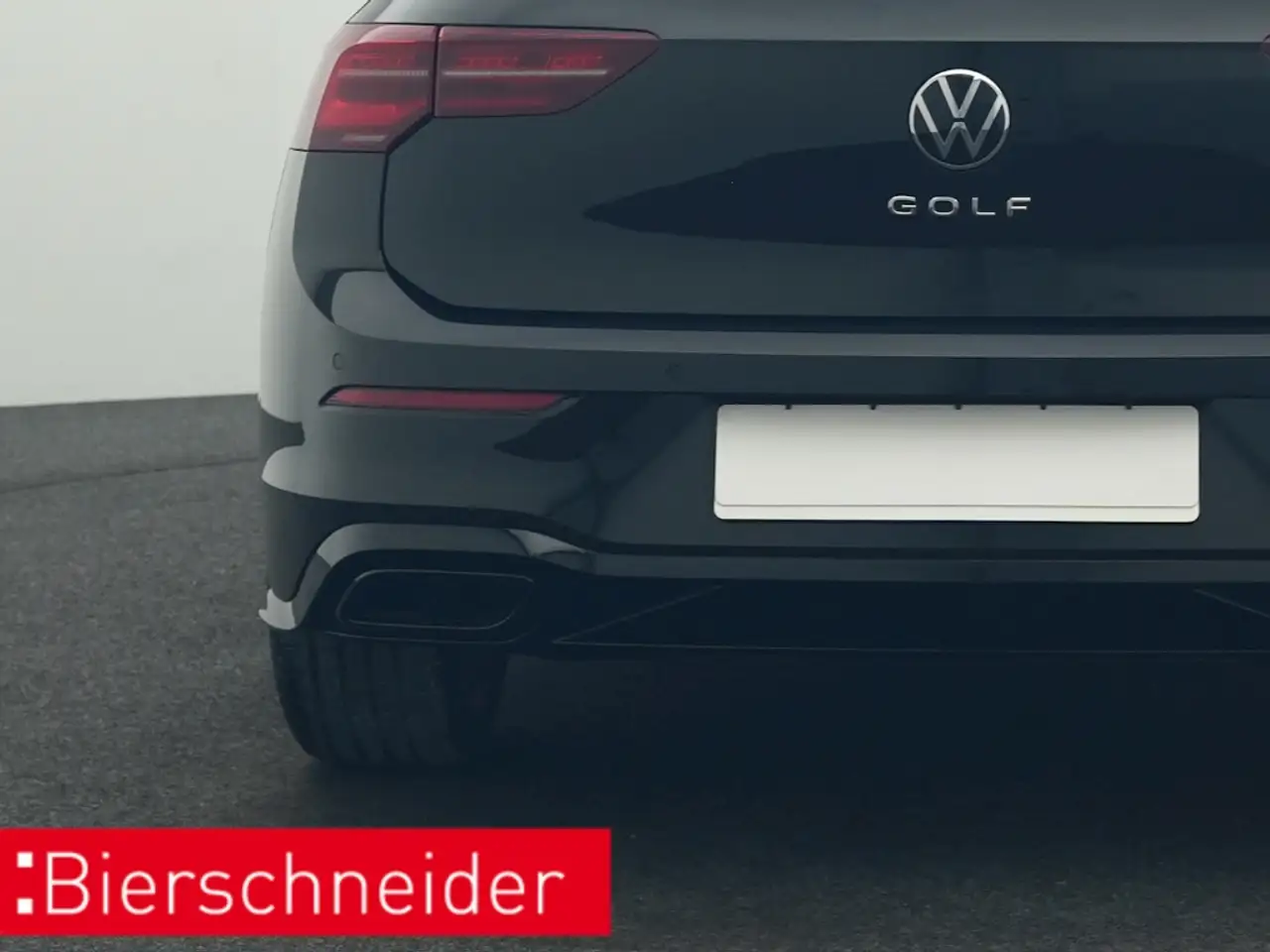 Volkswagen Golf 8 1.5 eTSI DSG R-Line NAVI AHK ACC LED HARMAN — Galerie du véhicule 22
