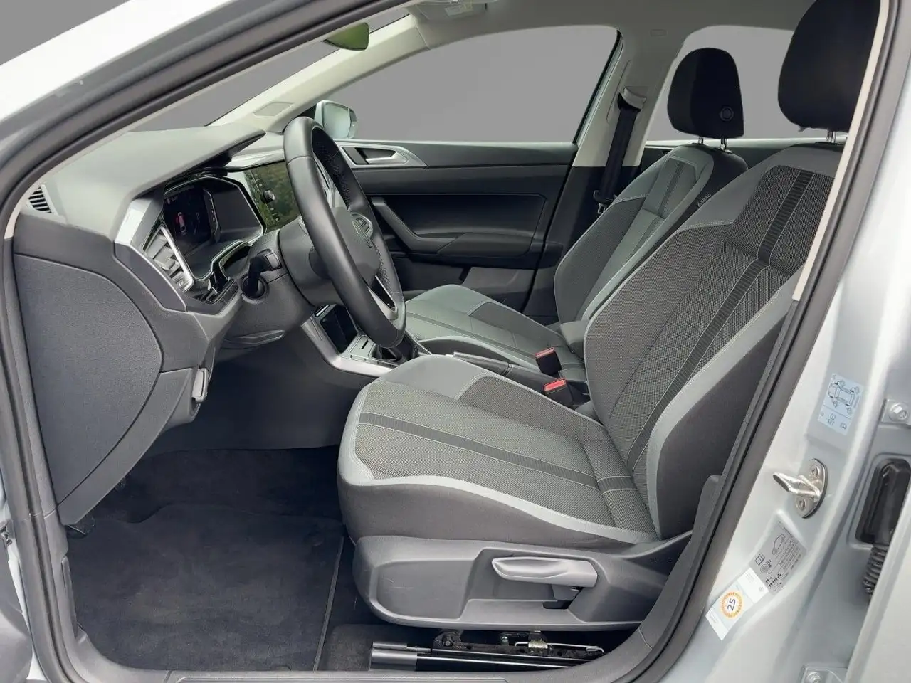 Volkswagen Polo Style 1.0 TSI TRAVEL-ASS ACC APP NAVI LED — Vehicle gallery 7