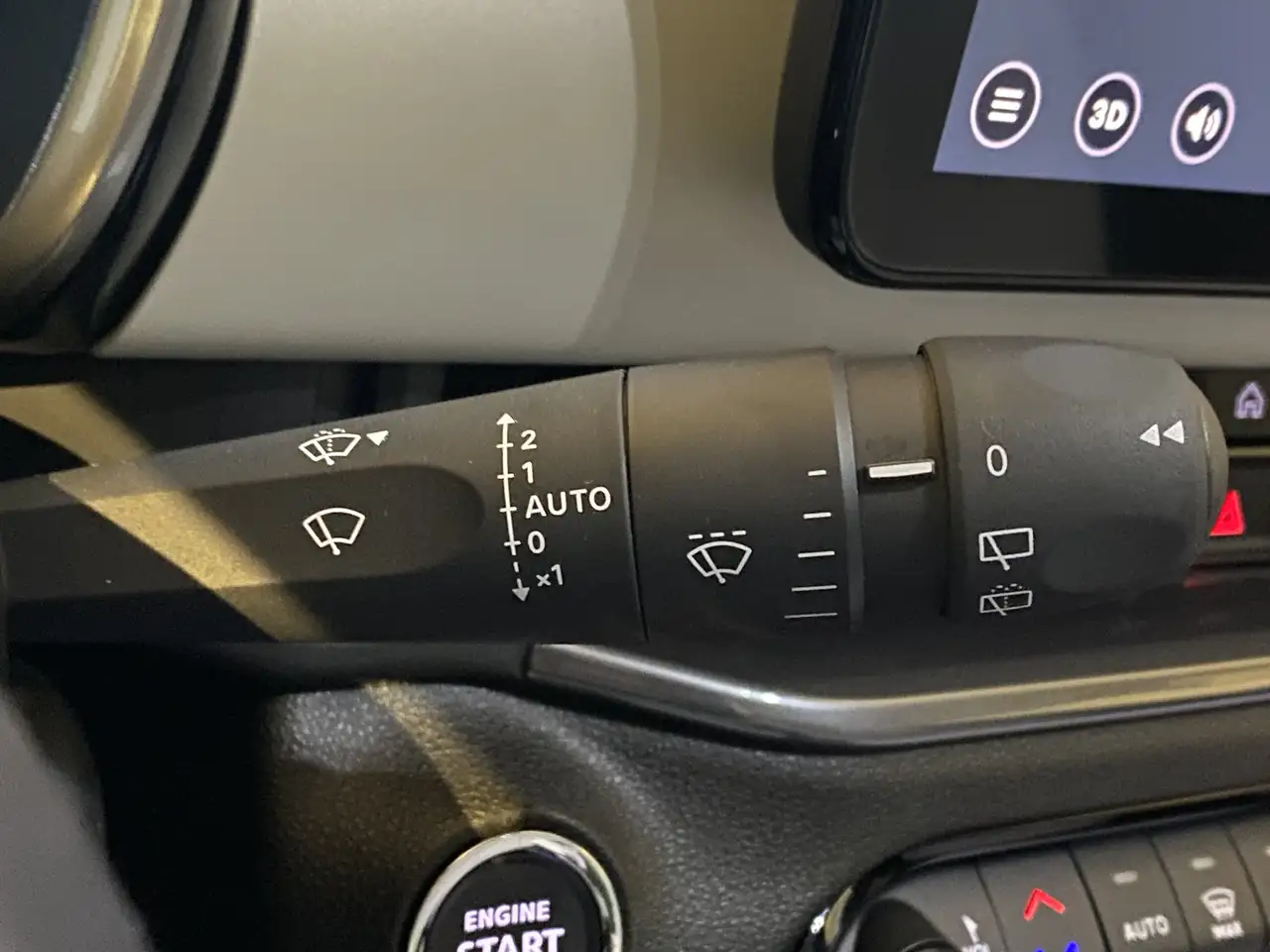 Fiat 600 e La Prima / Klimaautom. / RFK / Navi / Adapt. Te — Galería del vehículo 17