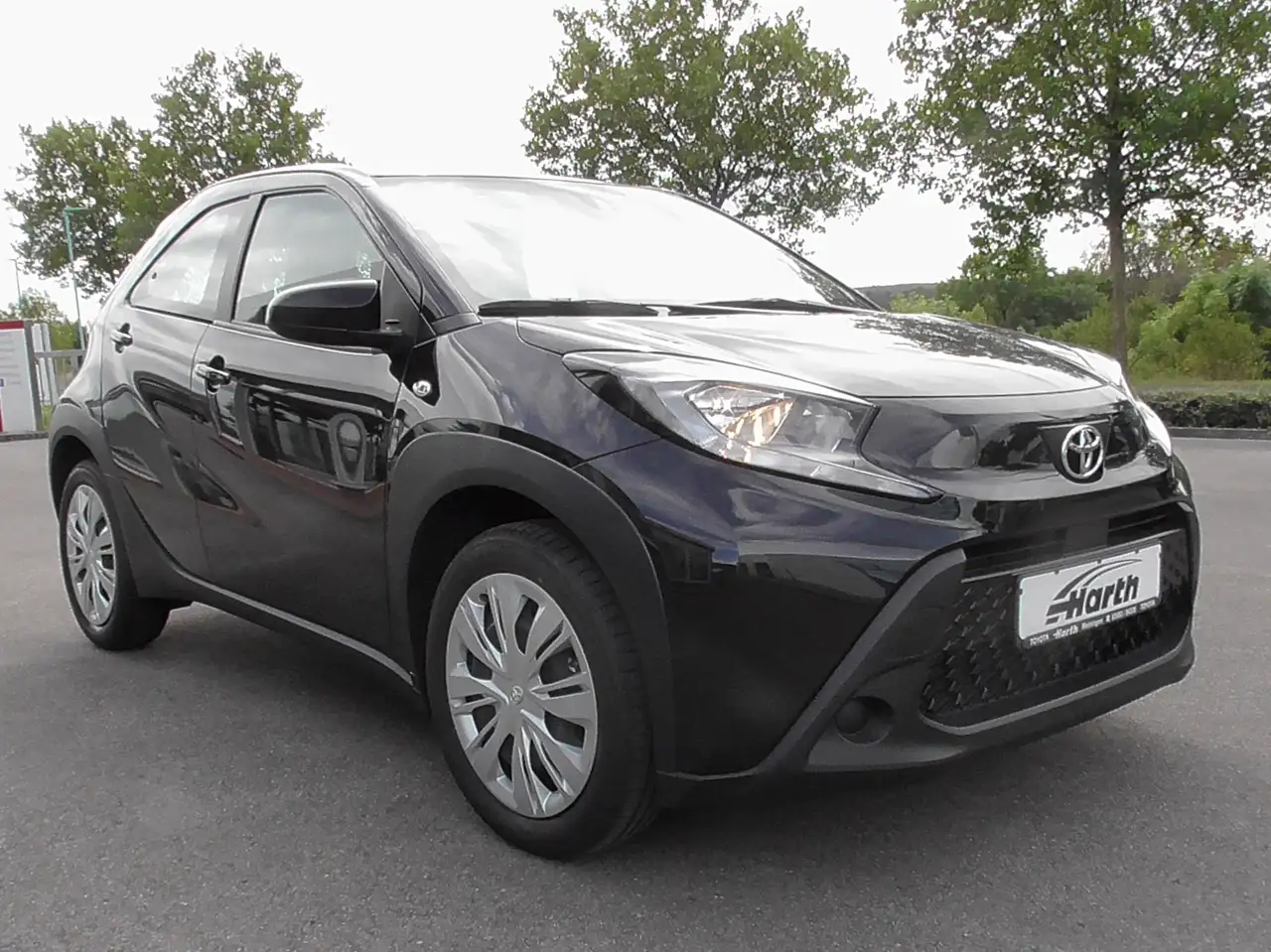 Toyota Aygo X Sitzheizung,Metallik-Lack,Zentralverriegelung-Funk,Tempomat,Geschwindigkeitsbegrenzer, Radio, 5-türig, Klimaanlage. — Galería del vehículo 7