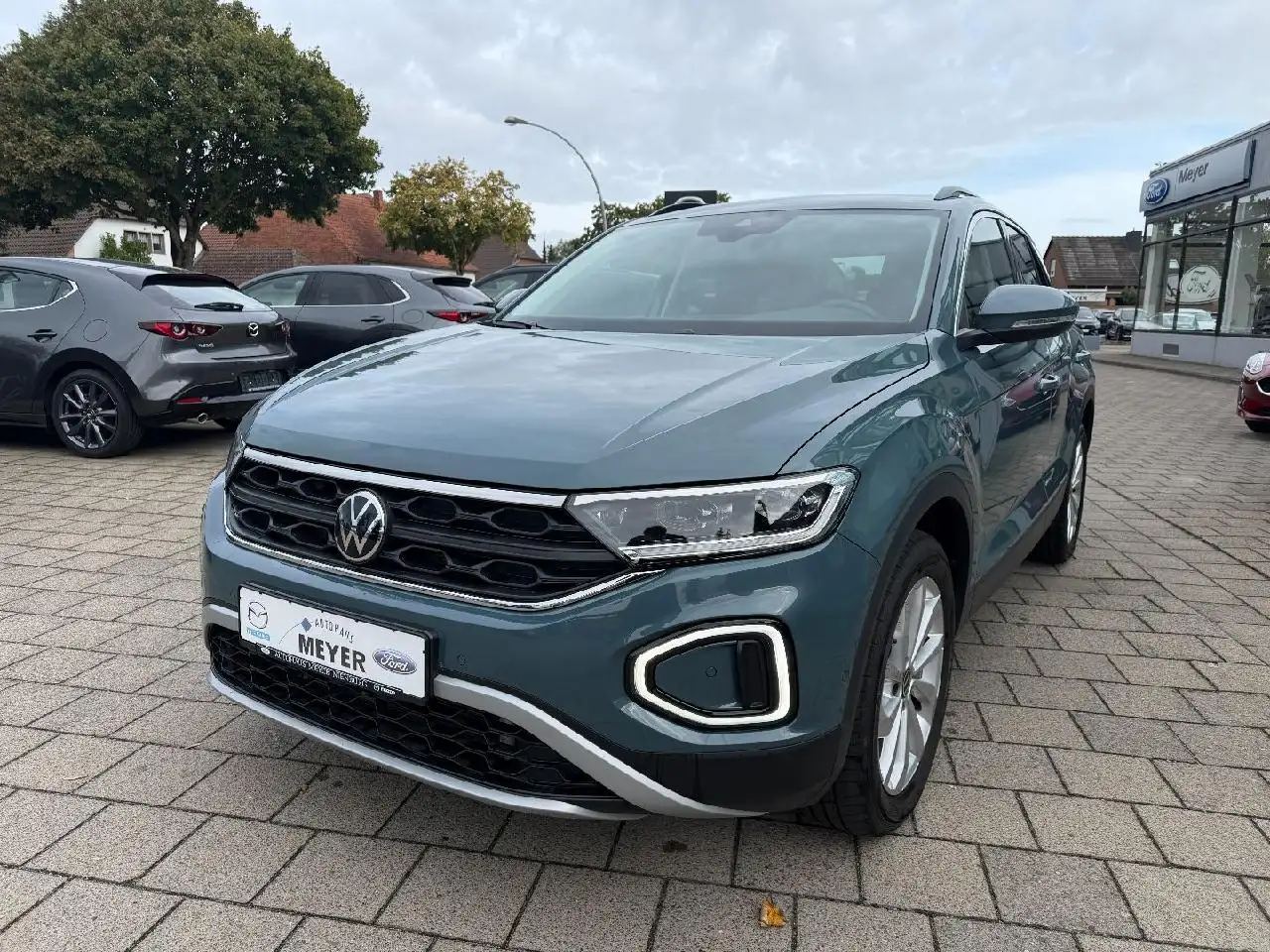 Volkswagen T-Roc Life — Galería del vehículo 2