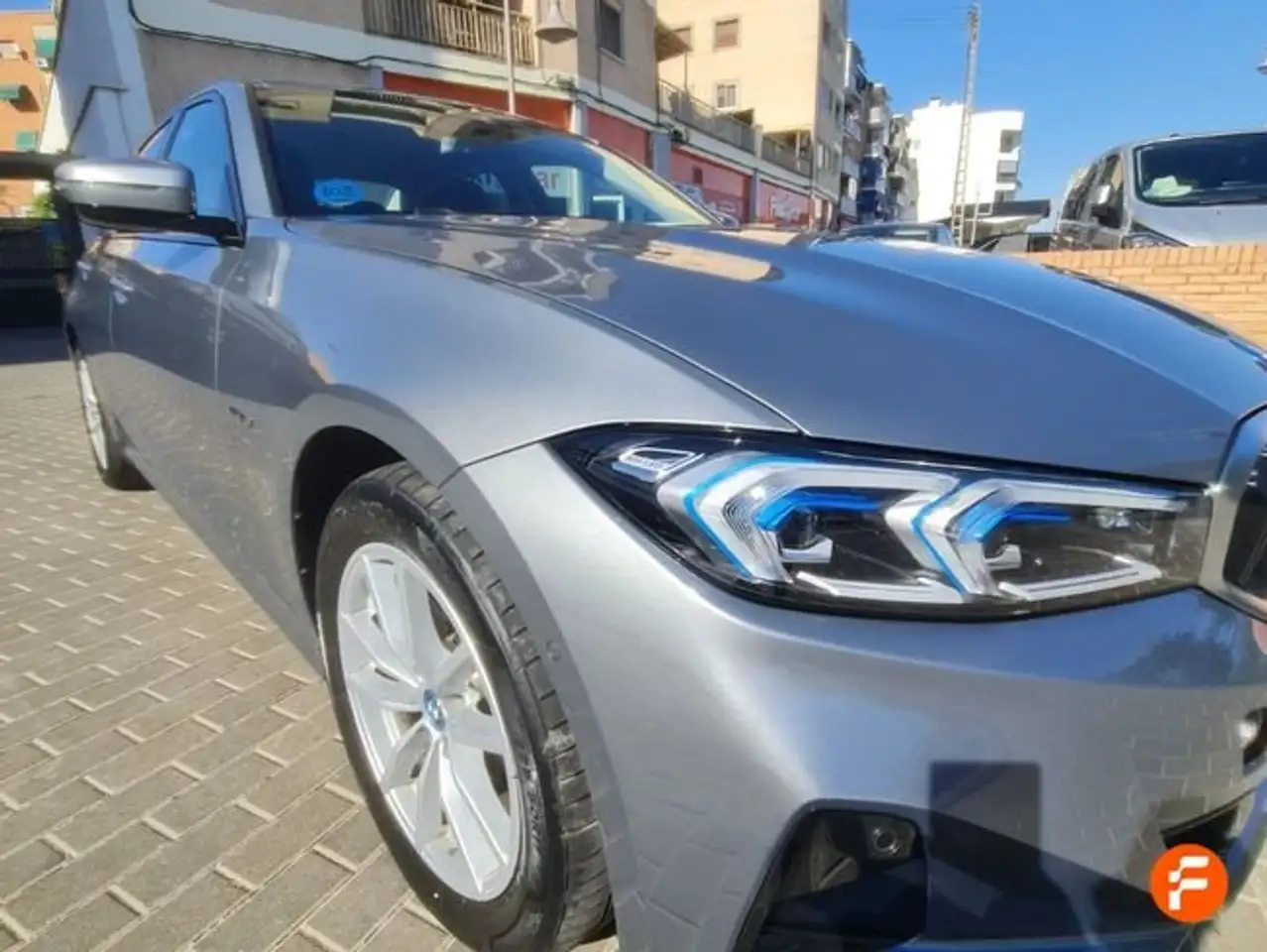 BMW 320 320e — Vehicle gallery 10