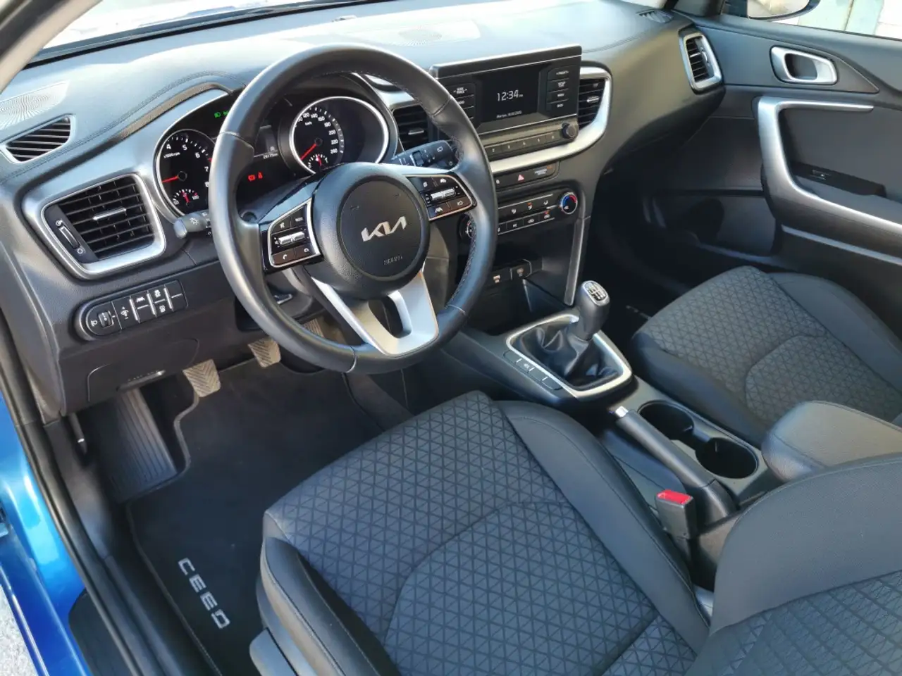 Kia Ceed / cee'd 1.0 T-GDI Eco-Dynamics Concept 120 — معرض صور السيارة 8