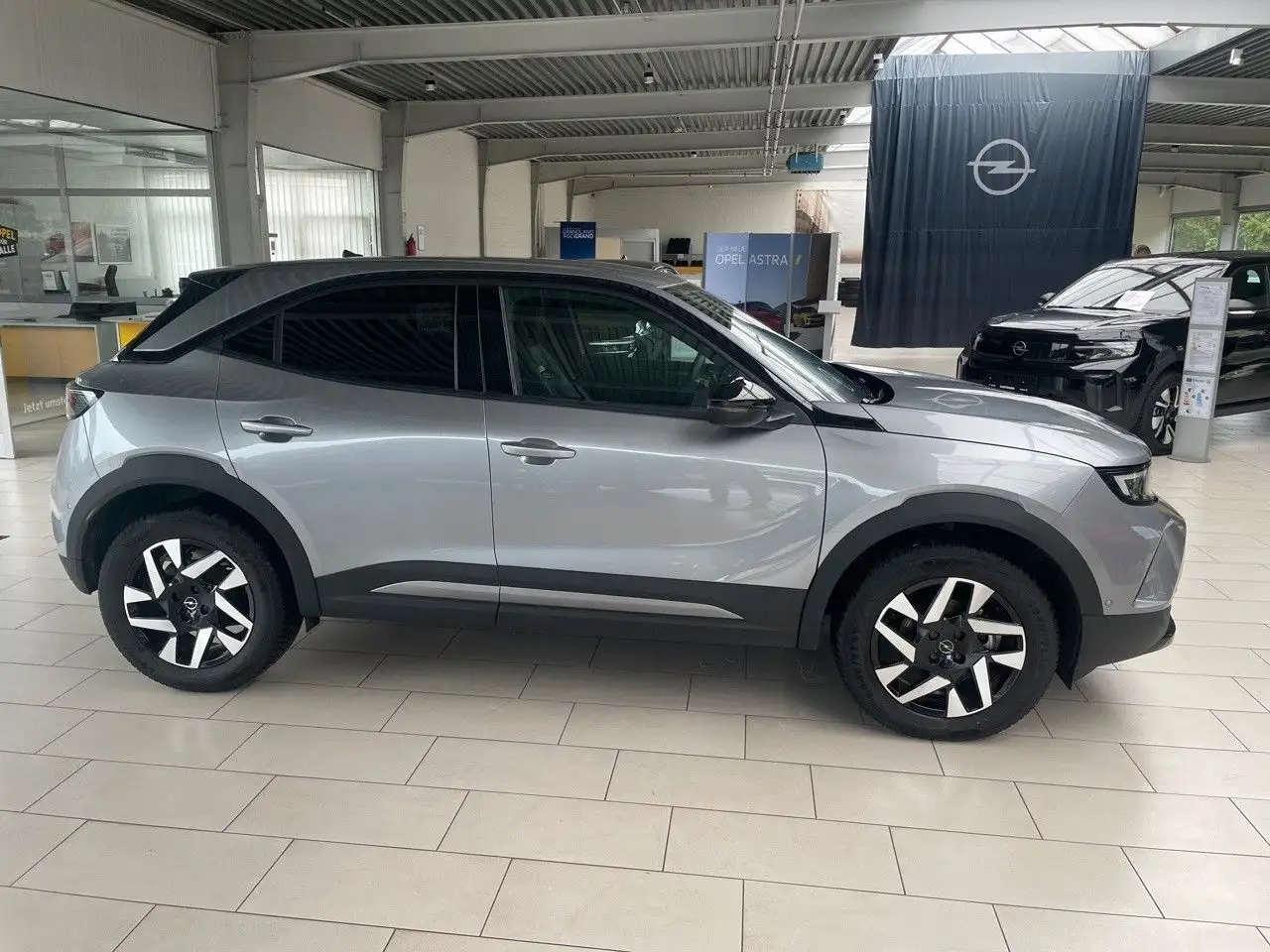 Opel Mokka GS Autom.Matrix,Alcantara,SHZ,LHZ... — معرض صور السيارة 4