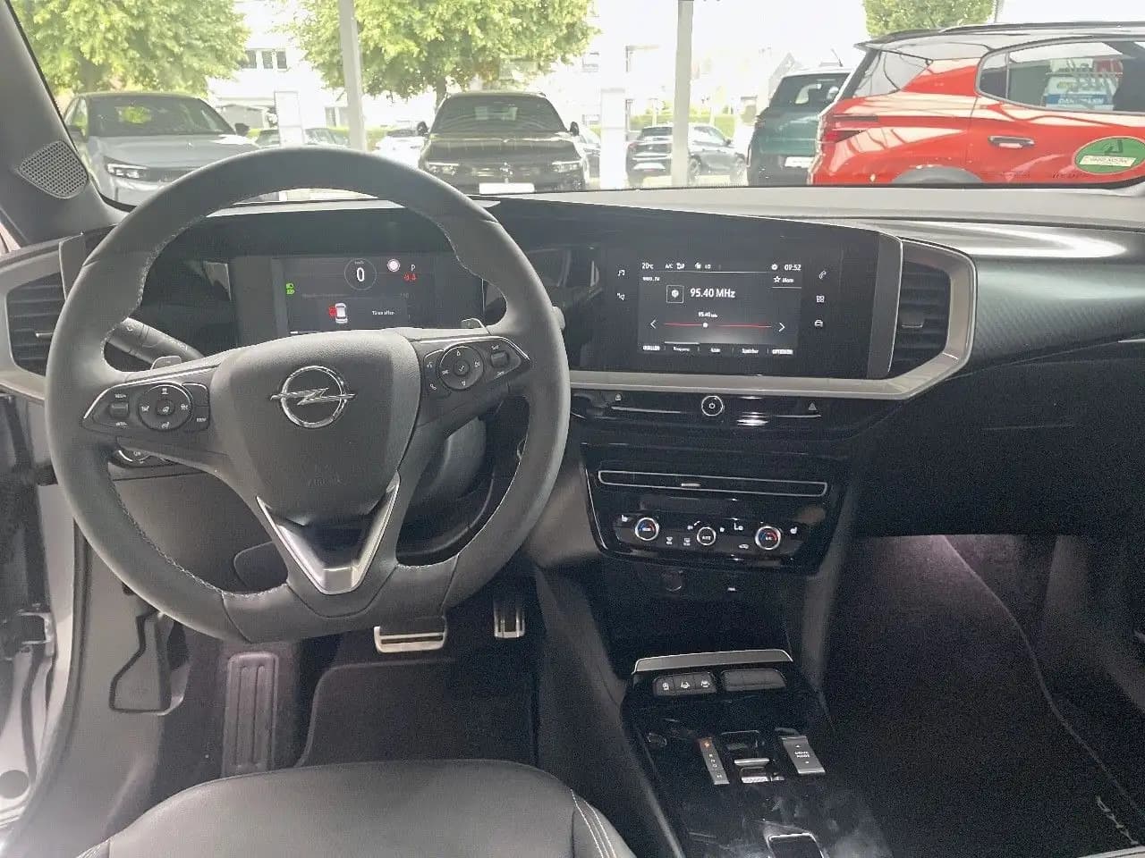 Opel Mokka GS Autom.Matrix,Alcantara,SHZ,LHZ... — معرض صور السيارة 8