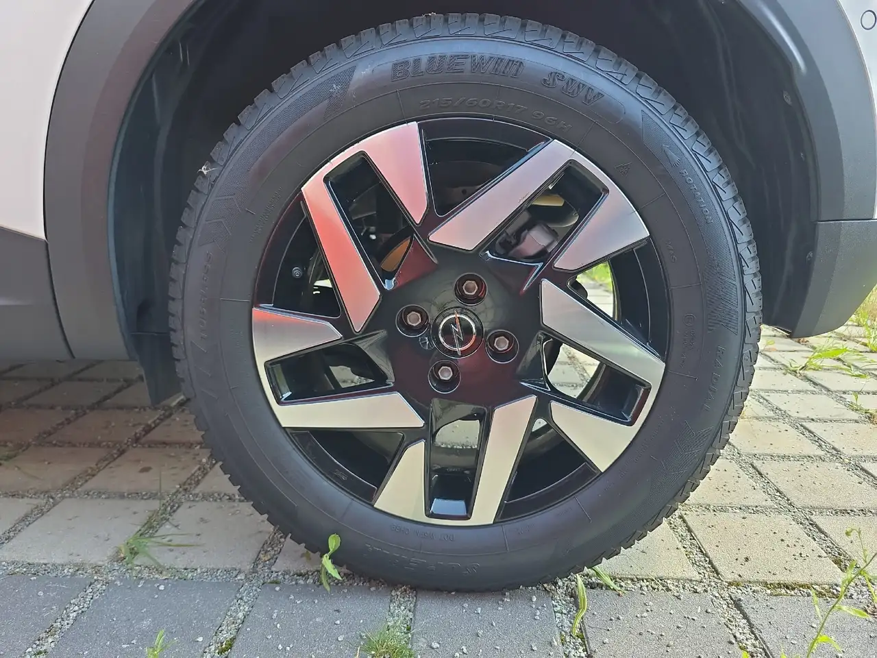 Opel Mokka 1.2 Turbo Elegance **Rückfahrkamera** — Vehicle gallery 15