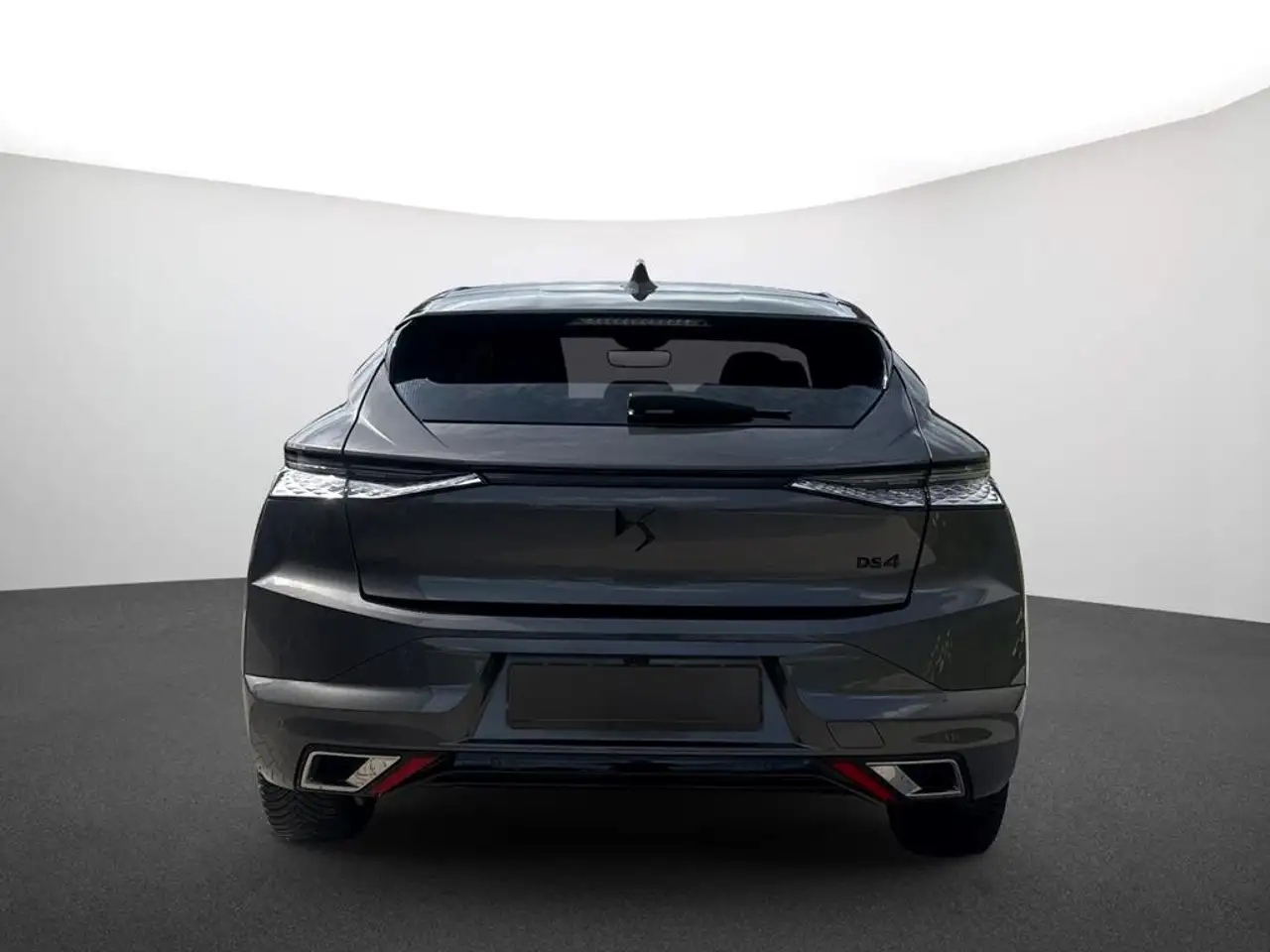 DS Automobiles DS 4 DS 4 PERFORMANCE LINE + PureTech 130 — Vehicle gallery 4