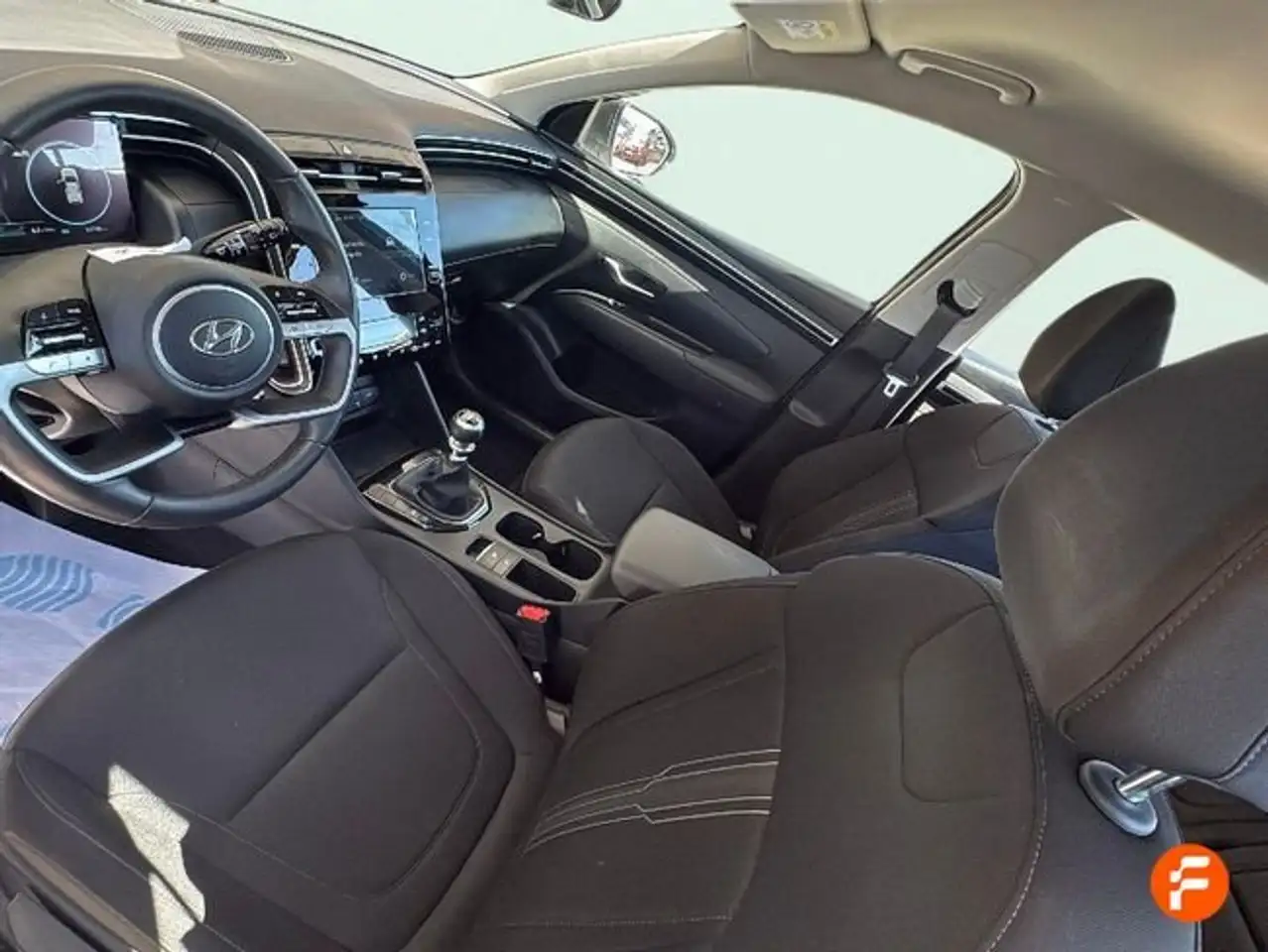 Hyundai TUCSON 1.6 CRDI 100kW (136CV) 48V Maxx — معرض صور السيارة 18