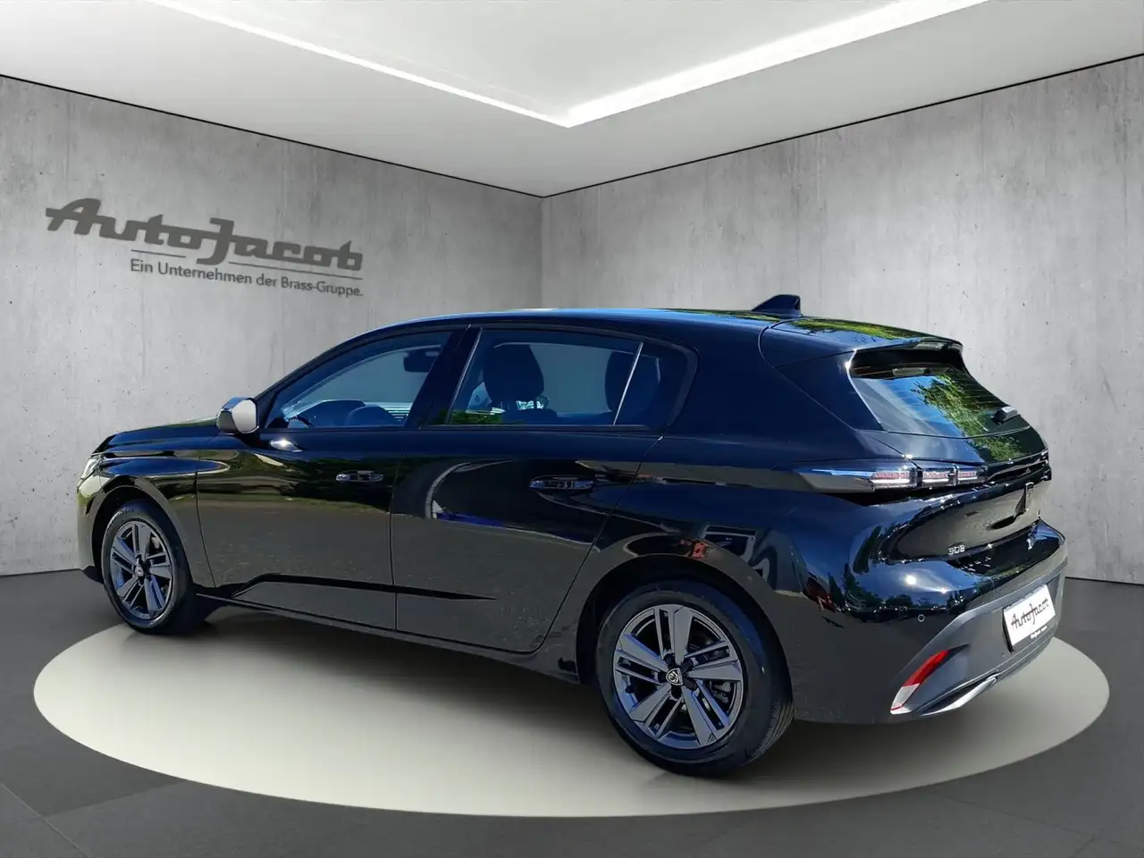 Peugeot 308 130 Active Pack — Vehicle gallery 3