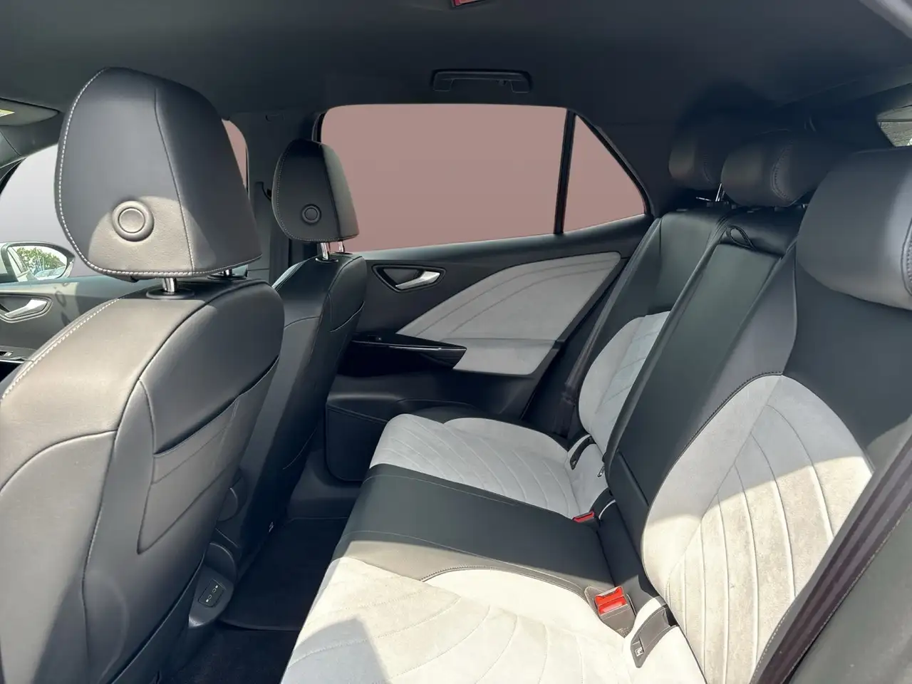 Volkswagen ID.3 Pro MOVE CAM ACC LM19 NAVI CARPLAY SITZHEIZ — معرض صور السيارة 12