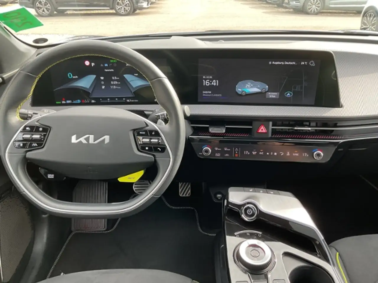 Kia EV6 GT 4WD 360° BLIS ACC MERIDIAN HUD AHK — Vehicle gallery 12