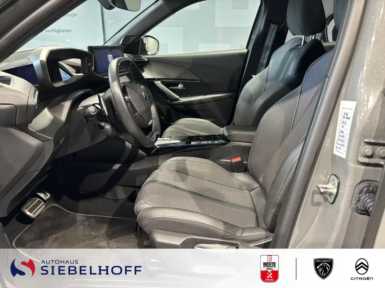 Peugeot 2008 GT PureTech 130 EAT8 — Galerie du véhicule 10