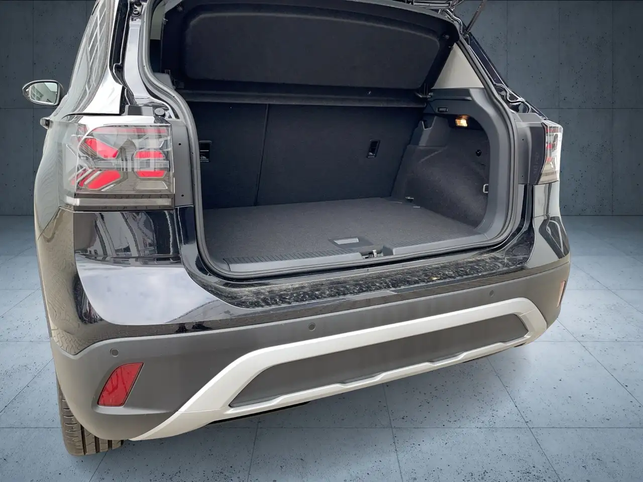 Volkswagen T-Cross Style 1.0 TSI DSG AHK+Klima+Navi+ACC — معرض صور السيارة 14