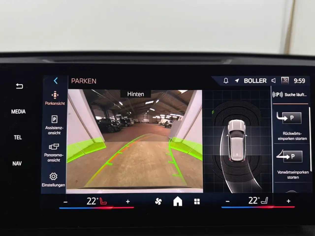 BMW X1 sDrive18i Pano Adapt. LED Kamera Live Cockpit — Vehicle gallery 9