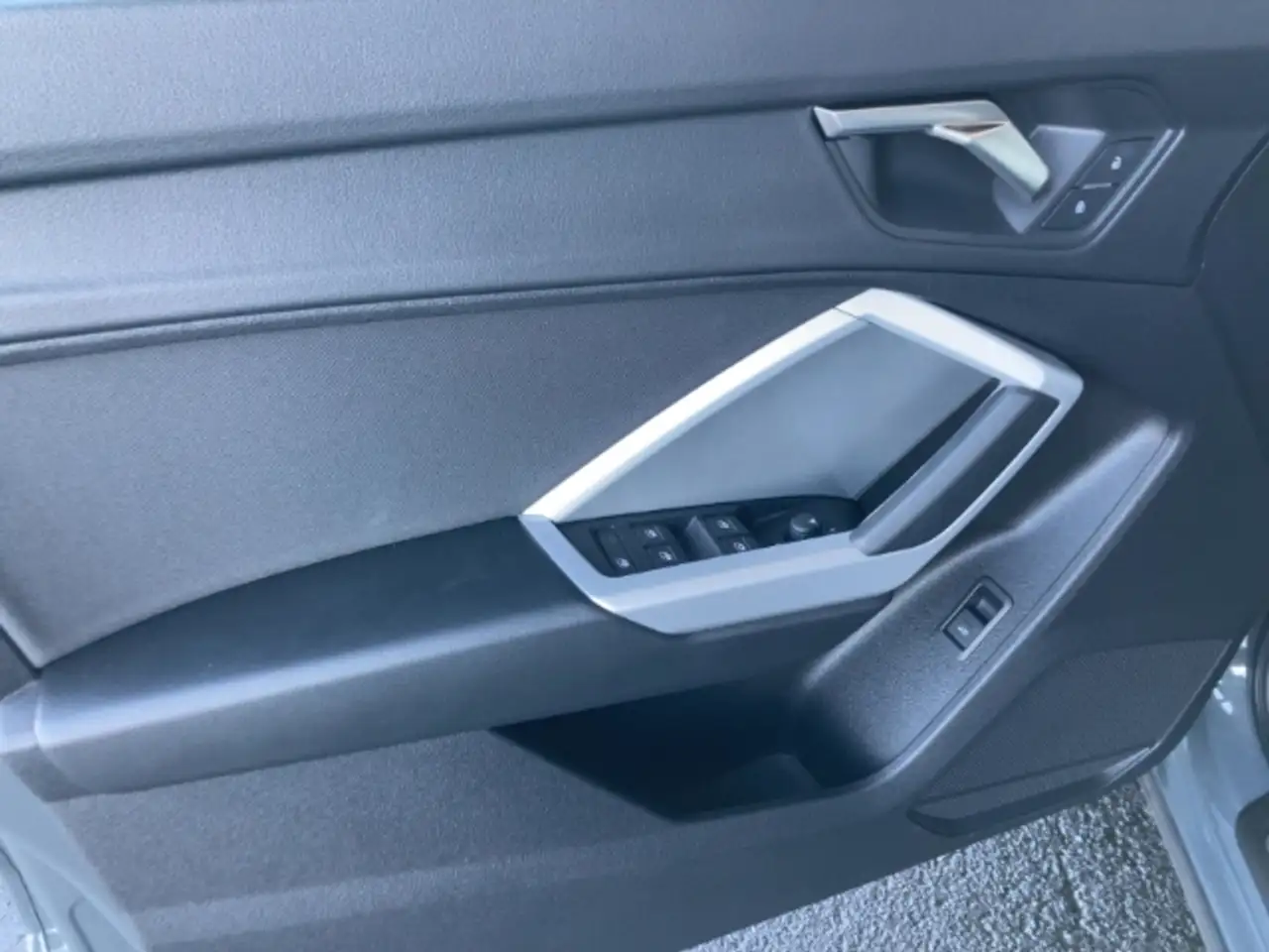 Audi Q3 35 TFSI advanced Sport Virtual LED Plus Standheiz. — Vehicle gallery 12