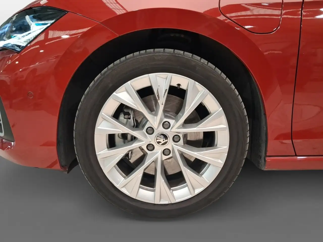 Skoda Superb FAMILIAR 1.5 TSI PHEV 110KW DSG L&K COMBI 150 5P — Galería del vehículo 8
