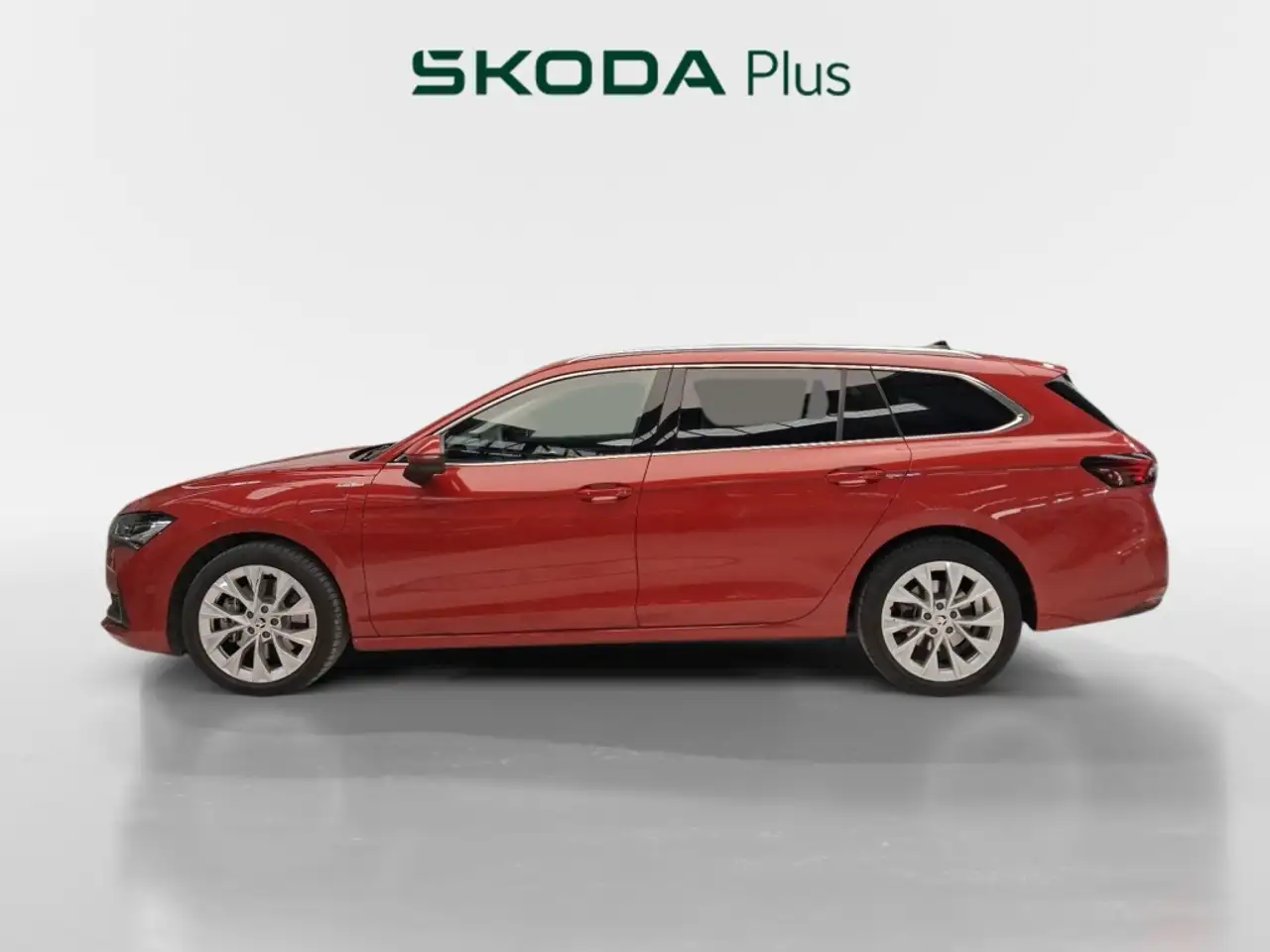 Skoda Superb FAMILIAR 1.5 TSI PHEV 110KW DSG L&K COMBI 150 5P — Galería del vehículo 15