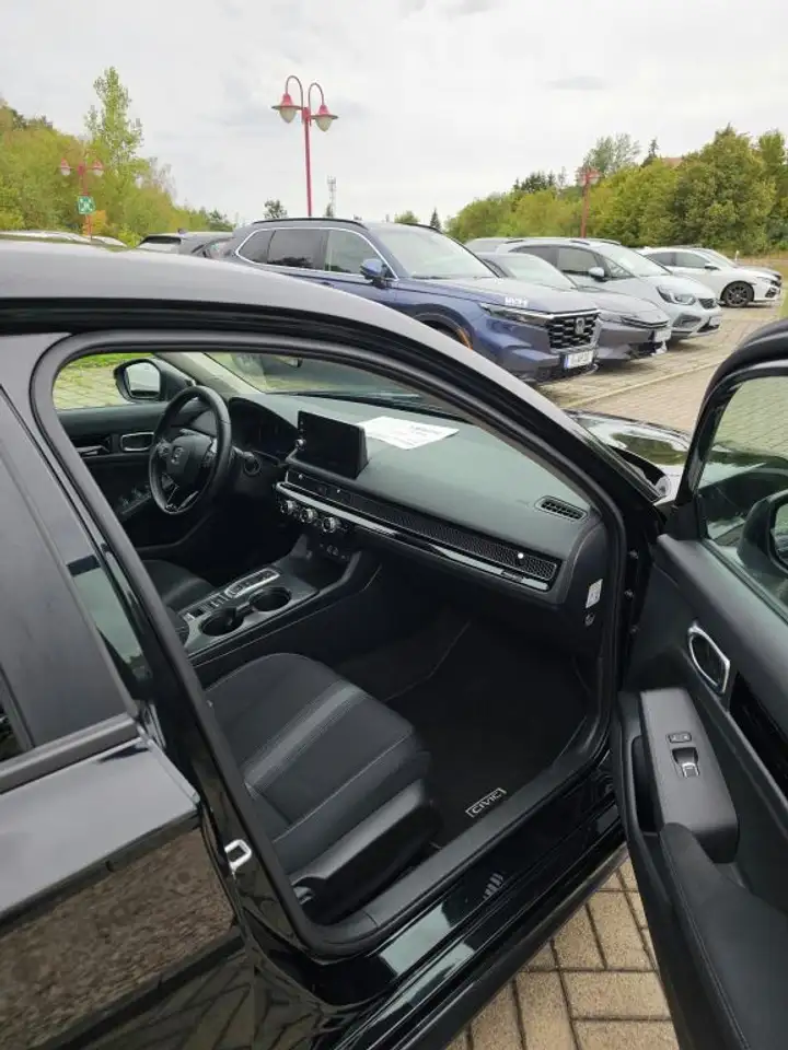 Honda Civic e:HEV 2.0 i-MMD Hybrid Elegance — Galerie du véhicule 8
