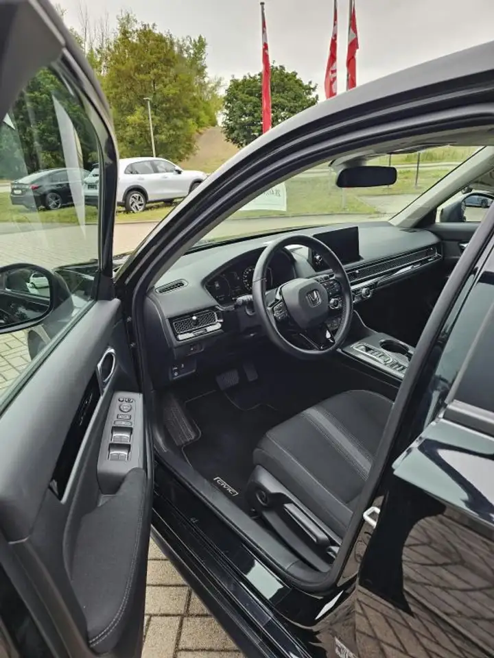 Honda Civic e:HEV 2.0 i-MMD Hybrid Elegance — Galerie du véhicule 4