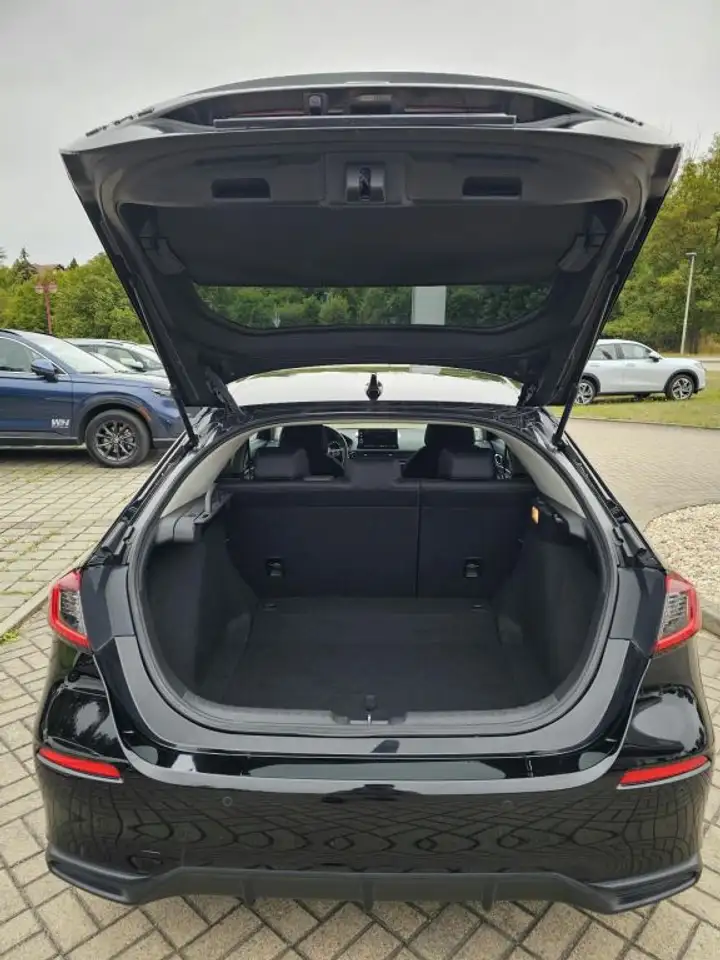 Honda Civic e:HEV 2.0 i-MMD Hybrid Elegance — Galerie du véhicule 14