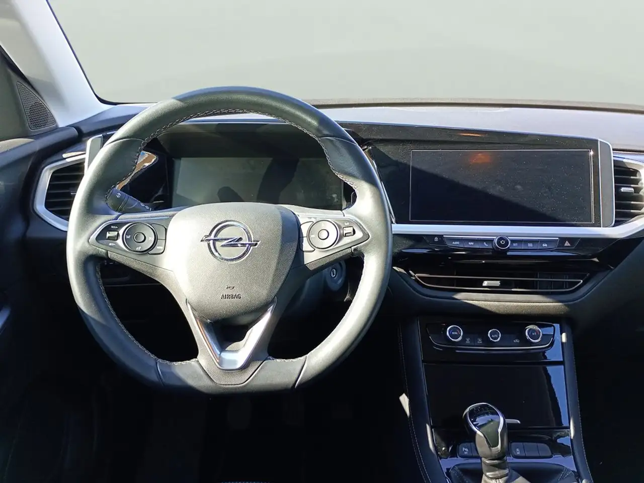 Opel Grandland 1.2T S&S GS 130 — Galerie du véhicule 9