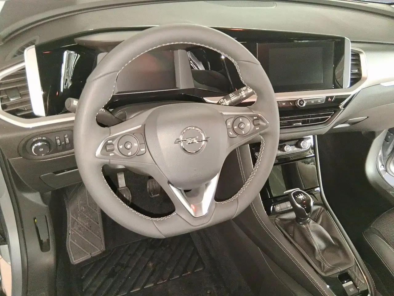 Opel Grandland X Grandland Enjoy mit Klimaautomatik + Sitzheizung — Galerie du véhicule 12