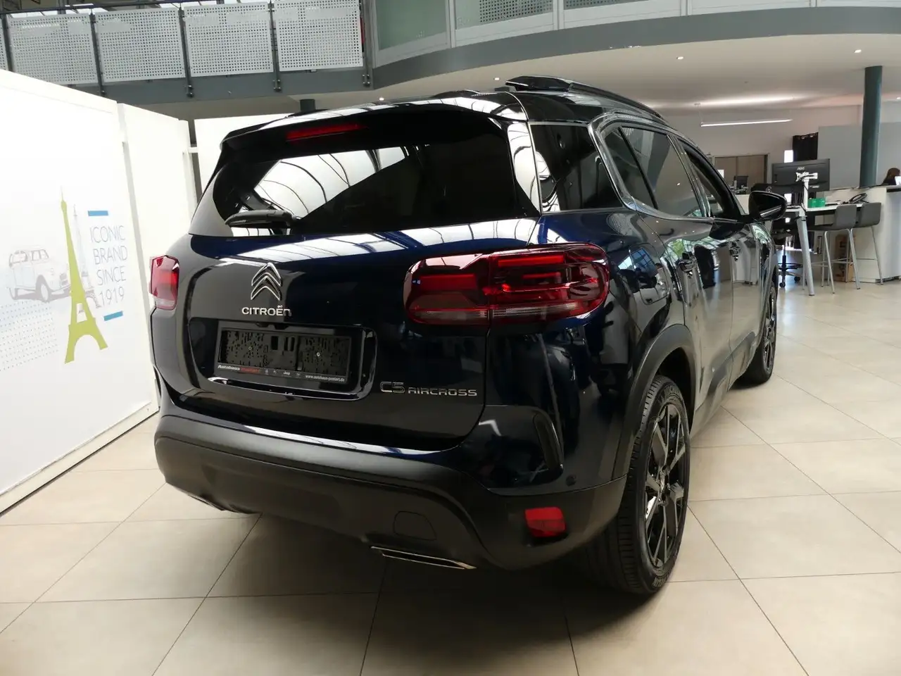 Citroen C5 Aircross Hybrid 136 ë-DSC6 Max — Vehicle gallery 4
