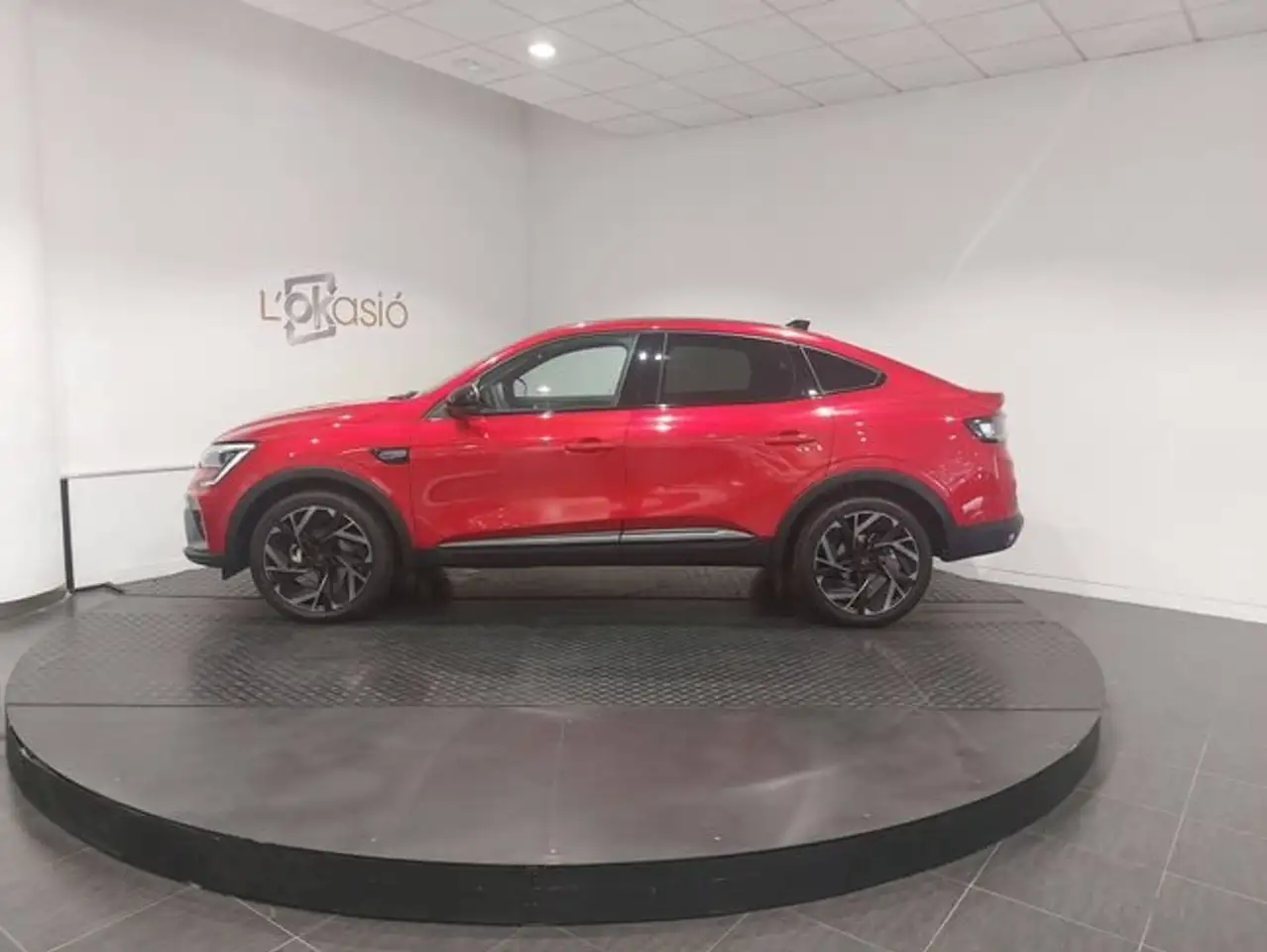 Renault Arkana 1.6 E-Tech Esprit Alpine 105kW Esprit Alpine — معرض صور السيارة 6