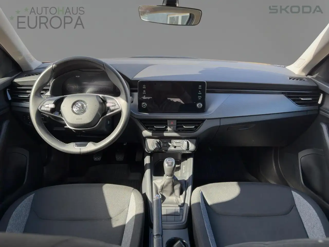 Skoda Kamiq 1.0 TSI Essence Klima Virt.Cockpit SmartLink PDC L — معرض صور السيارة 13